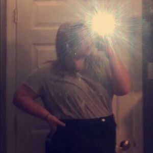 Meet your Posher, Lexie